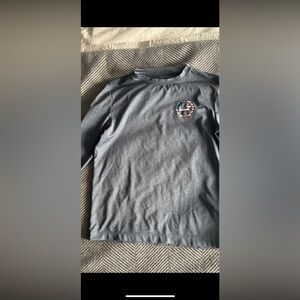 Boys size 6 Vineyard Vines performance long sleeve